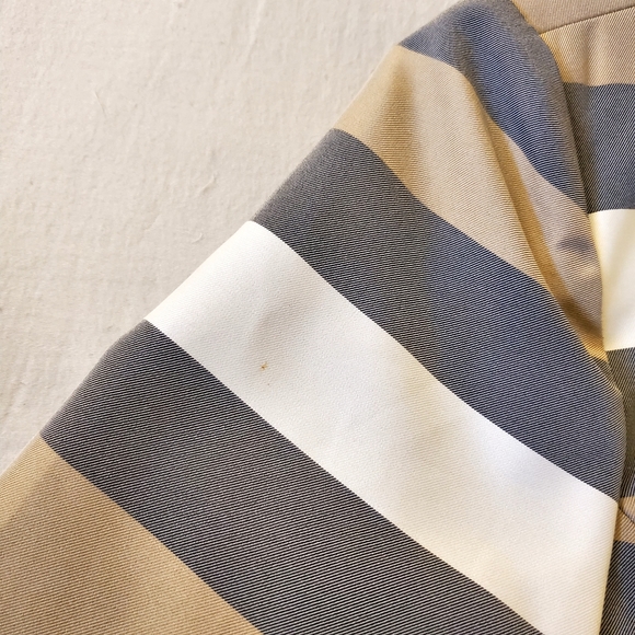 Danillo Size 12 Striped 2-Piece Skirt Suit - Picture 13 of 16